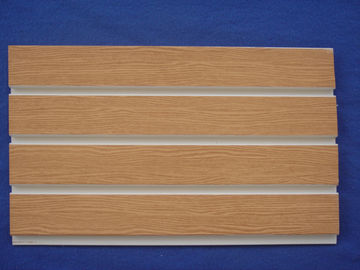صفحه نمایش صفحه نمایش PVC Slatwall سلولی صاف و چوب دانه با طول عمر طولانی