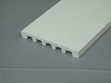 بازیافتی PVC تراش پروفایل های قالب بندی pvc پنجره های سفید pvc