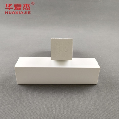 فروش مستقیم تخته تریم سفارشی وینیل سفید 38mm x 39mm پروفیل دکوراسیون قالب گیری پی وی سی در داخل/خارج