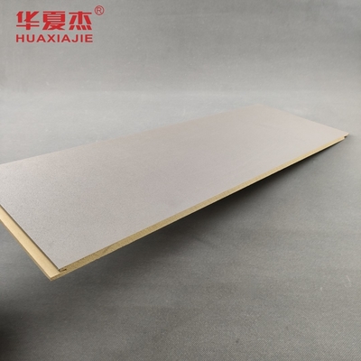 سطح صاف پنل دیواری WPC ضد خوردگی 600mm x 9mm برای تزئینات داخلی