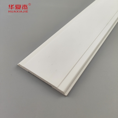 قیمت خوب پی وی سی مُل استریپ 2-1/2 Wpc قالب سفید صاف Pvc مُل قالب خانه اداری تزئینات