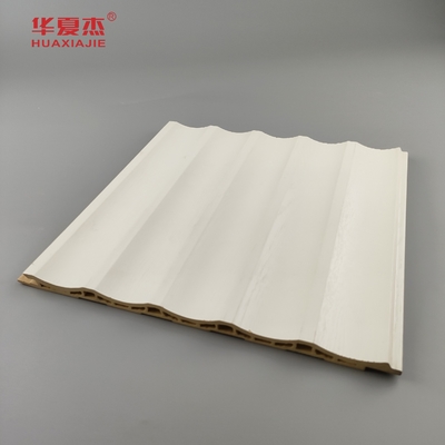 پنل دیواری Wpc لایه دار پنل PVC فلوت سفید چوب دانه پنل Wpc خانه / دفتر تزئینات