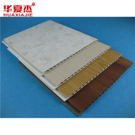 پنل ضد آب نوار PVC سقف پنل های دیواری PVC دانه های چوبی برای مسکونی 1.5kg/sqm