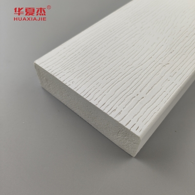 عمده فروش تخت تزئینی وینیل سفید 5/4inx4inx12ft محیط زیست دوستانه قالب سازی فوم pvc پروفایل pvc برای تزئین مسکونی