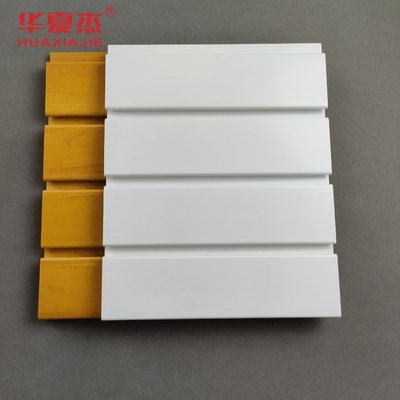 با دوام بالا PVC Slatwall در طول سفارشی از 4ft و 8ft