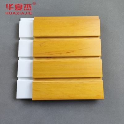 با دوام بالا PVC Slatwall در طول سفارشی از 4ft و 8ft