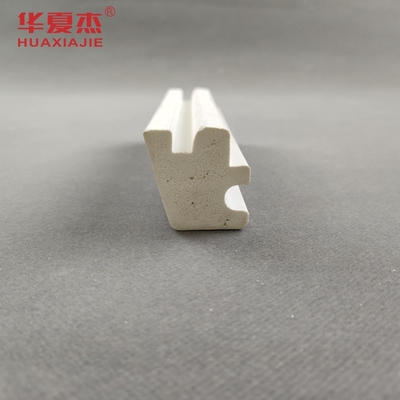 بازیافتی PVC تراش پروفایل های قالب بندی pvc پنجره های سفید pvc