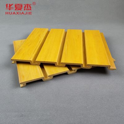 قیمت خوب پانل های سطح صاف چوب دانه های PVC Slatwall ارائه دیوار نمایش خرده فروشی پایدار و راه حل های ذخیره سازی کاربردی آنلاین