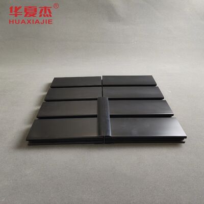 قیمت خوب نرم مقاومت به ضربه بسیار عالی PVC دیوار گاراژ دوام PVC Balck Slatwall آنلاین