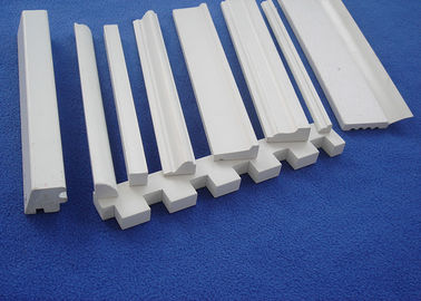 قیمت خوب ضد خوردگی PVC مرطوب Mouldings / بیرونی پنجره و درب Moldings آنلاین