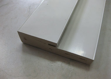 قیمت خوب قاب های درب و پنجره جامد با بازیافت سفید قالب های کف ضد آب PVC آنلاین