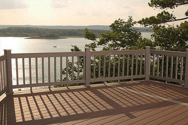 قیمت خوب کفپوش Antislip Composite WPC Decking پوشش برای کف باغی در فضای باز آنلاین